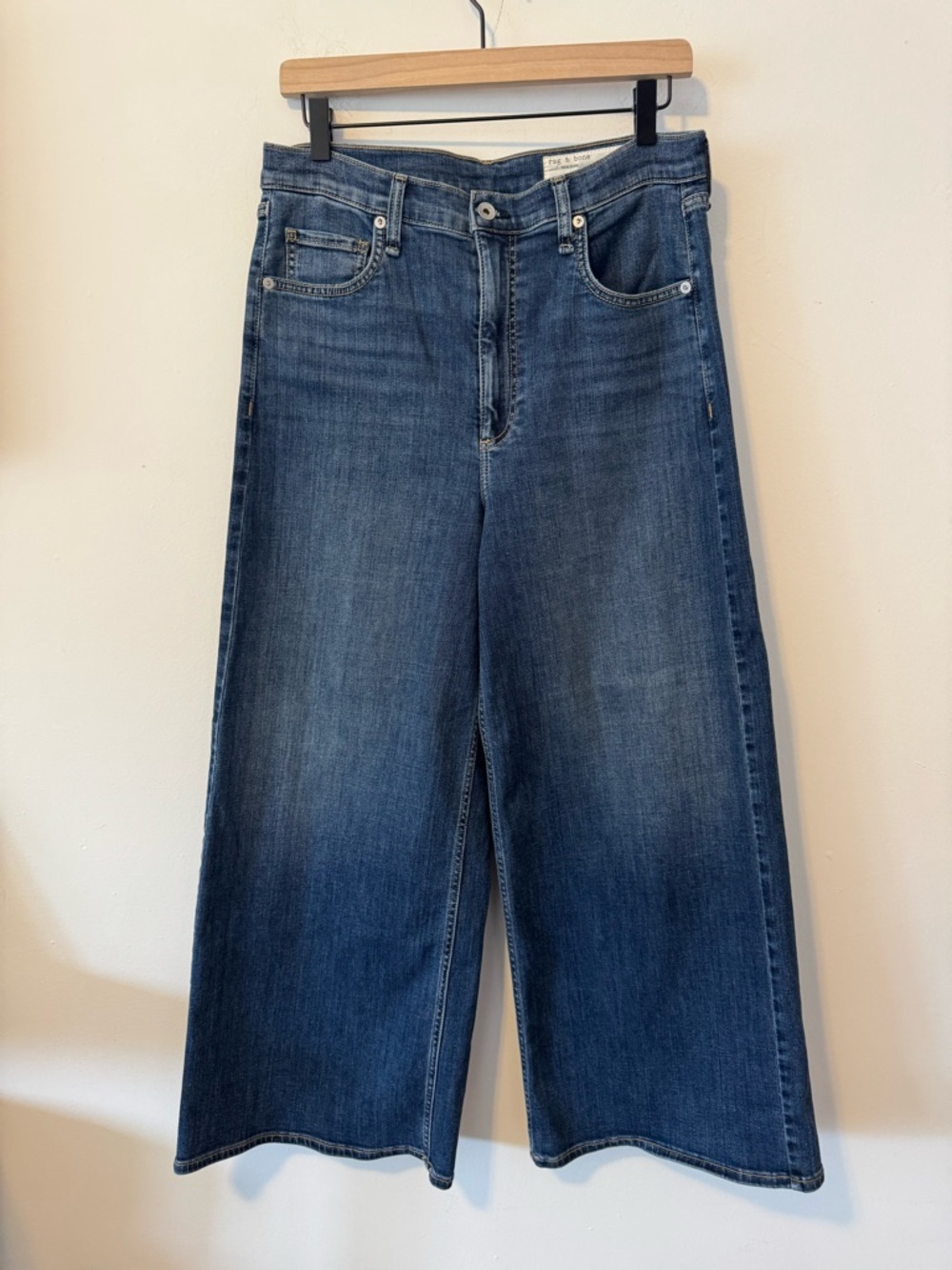 rag & bone Selma Crop Wide Leg Jeans in Medium Blue Wash Size 30